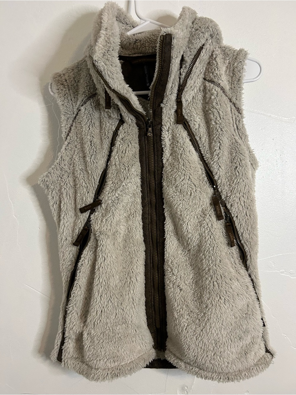 KUHL flight vest